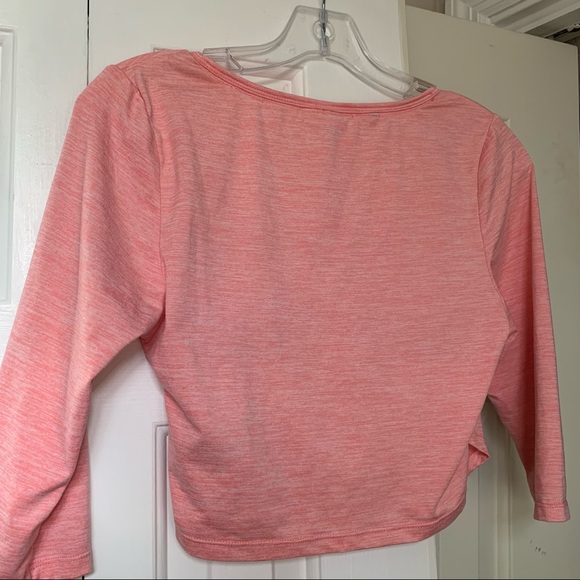 Gymshark crop top - Picture 2 of 10